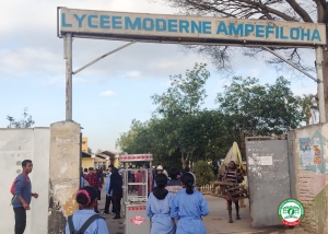 Dans la capitale, plusieurs &eacute;coles publiques ou priv&eacute;es restent ferm&eacute;es depuis une semaine