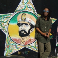 Le Rastafari est à la fois un nouveau mouvement religieux et un mouvement social par les spécialistes de la religion