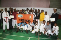 L’équipe de la Région Ihorombe lors du championnat de Madagascar du Karaté Do 2022.