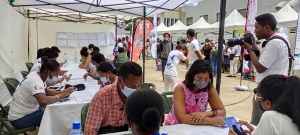 Un stand dédié au test RIASEC lors du forum Ketrika sy Kandra à Mahamasina.