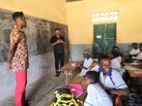 Les jeunes du fan’s club de studio sifaka lors des formations sur la photographie à Antsiranana