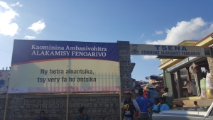 Le marché d’Alakamisy Fenoarivo. 