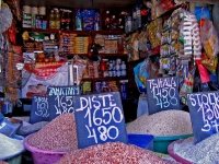 Une épicerie à Antananarivo