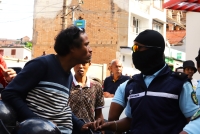 Arrestation à Tsiazotafo lors des manifestations du 4 novembre.