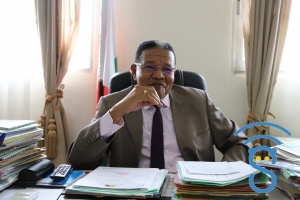 Maka Alphonse, président du Conseil du Fampihavanana Malagasy (CFM) au micro du Studio Sifaka. 