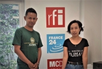 Pause photo entre le lauréat de la bourse « Ghislaine Dupont et Claude Verlon », Henintsoa Rakotomalala et notre collègue Andrea Razaf, à Dakar.