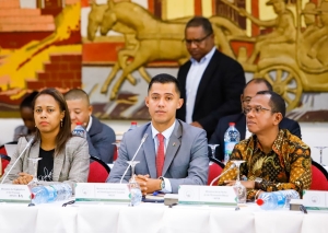 Le ministre annonce la mise en place de •	Six centres de tri de valorisation des déchets d&#039;ici 2025