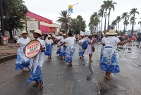 Les femmes de la région un carnaval durant la célébration de la journée internationale de la francophonie à Toamsaina.