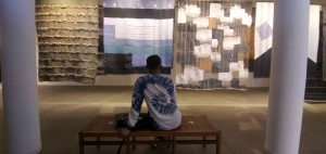 Des œuvres de Madame Zo lors de l&#039;exposition à la Fondation H