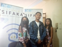 Tatiana, Rio et Willissah, de la FDSP Ankatso au Studio Sifaka.