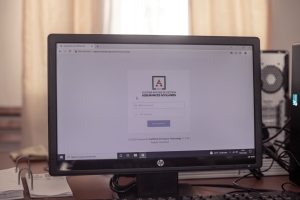 La PASCOMA a développé un logiciel appelé Système Intégré de Gestion d&#039;Assurance Scolaire.