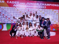 Les athlètes malgaches aves leurs médailles