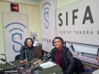 Interview avec Fidy Manantsoa Randrianarivelo (à droite)