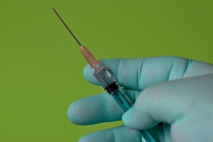 Tout vaccin peut provoquer des effets secondaires.