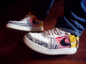 Même les chaussures de Moovmainty témoignent de son talent