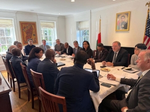 Les autorit&eacute;s malgaches disent continuer les n&eacute;gociations avec New York