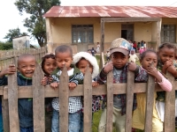 Les enfants sont signe de richesse pour les malgaches