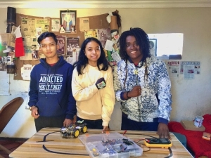 : La Team Edison participera à la  Coupe de Madagascar de Robotique 2022. 