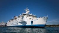 Le navire-hôpital Mercy Ships, lors de son passage à Madagascar, offre des différents soins chirurgicaux