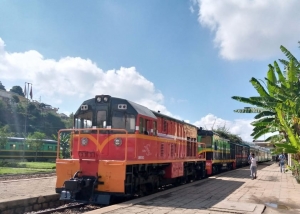  Le train en direction de Manakara.